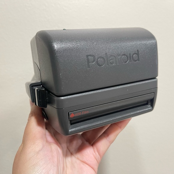 Polaroid Instant - Picture 7 of 9